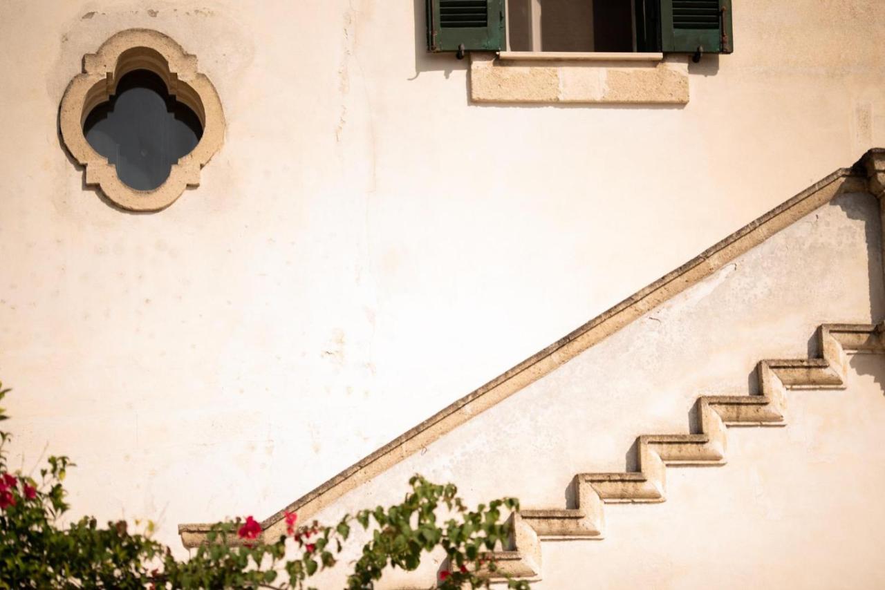 Villa Encantamiento - Dimora Gelsomino - Masseria Storica Nel Cuore Della Puglia Con Piscina Latiano Eksteriør bilde