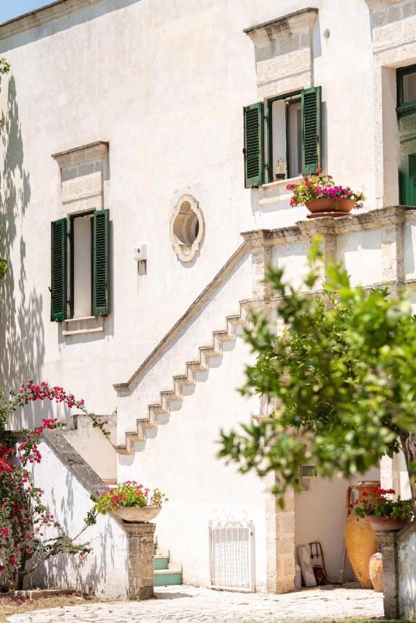 Villa Encantamiento - Dimora Gelsomino - Masseria Storica Nel Cuore Della Puglia Con Piscina Latiano Eksteriør bilde