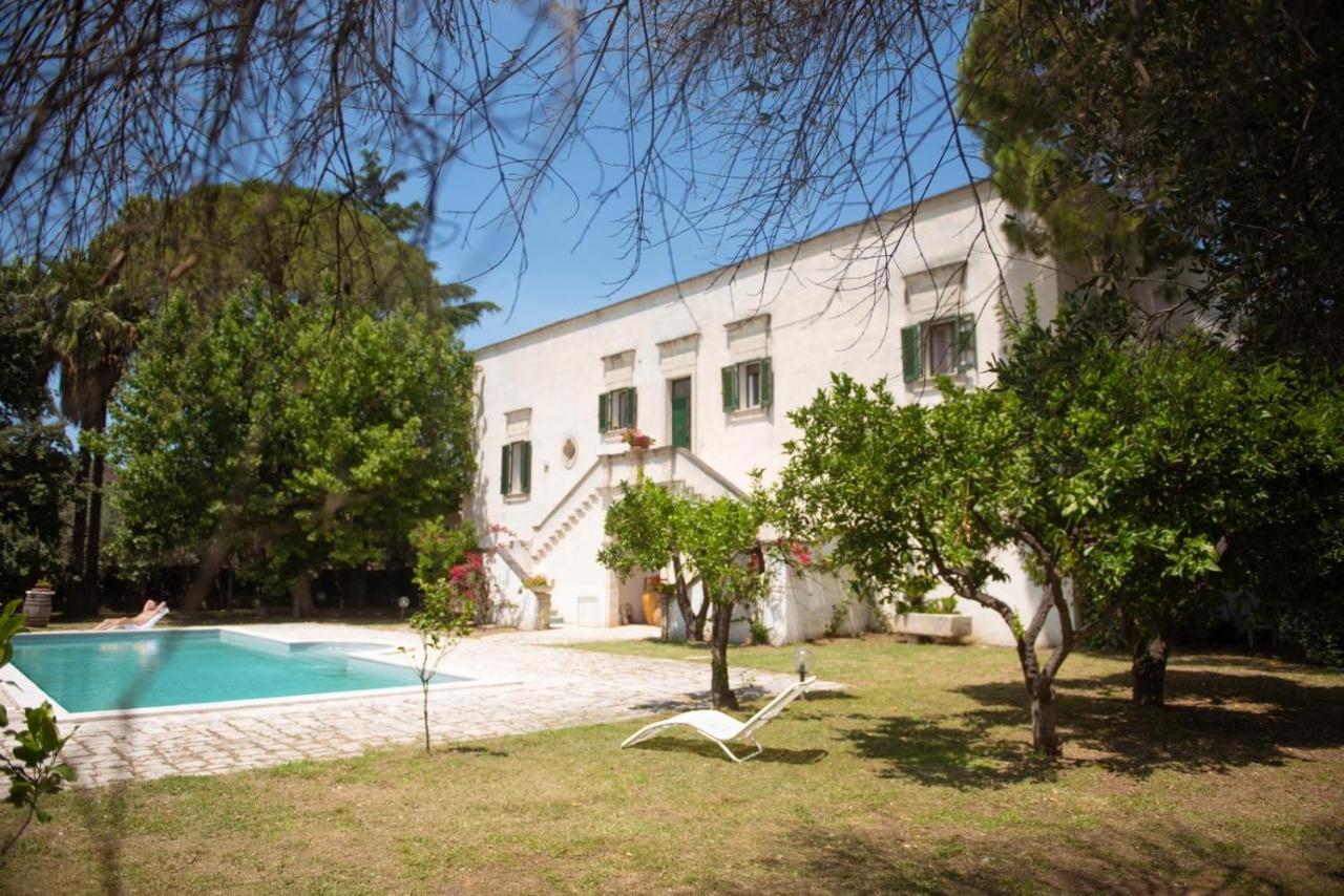 Villa Encantamiento - Dimora Gelsomino - Masseria Storica Nel Cuore Della Puglia Con Piscina Latiano Eksteriør bilde